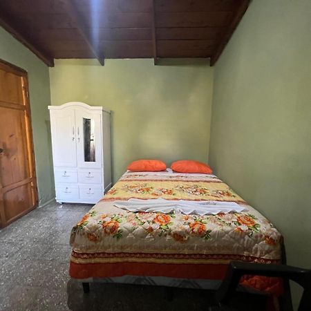 Villa Cabana De Atitlan à Panajachel Extérieur photo